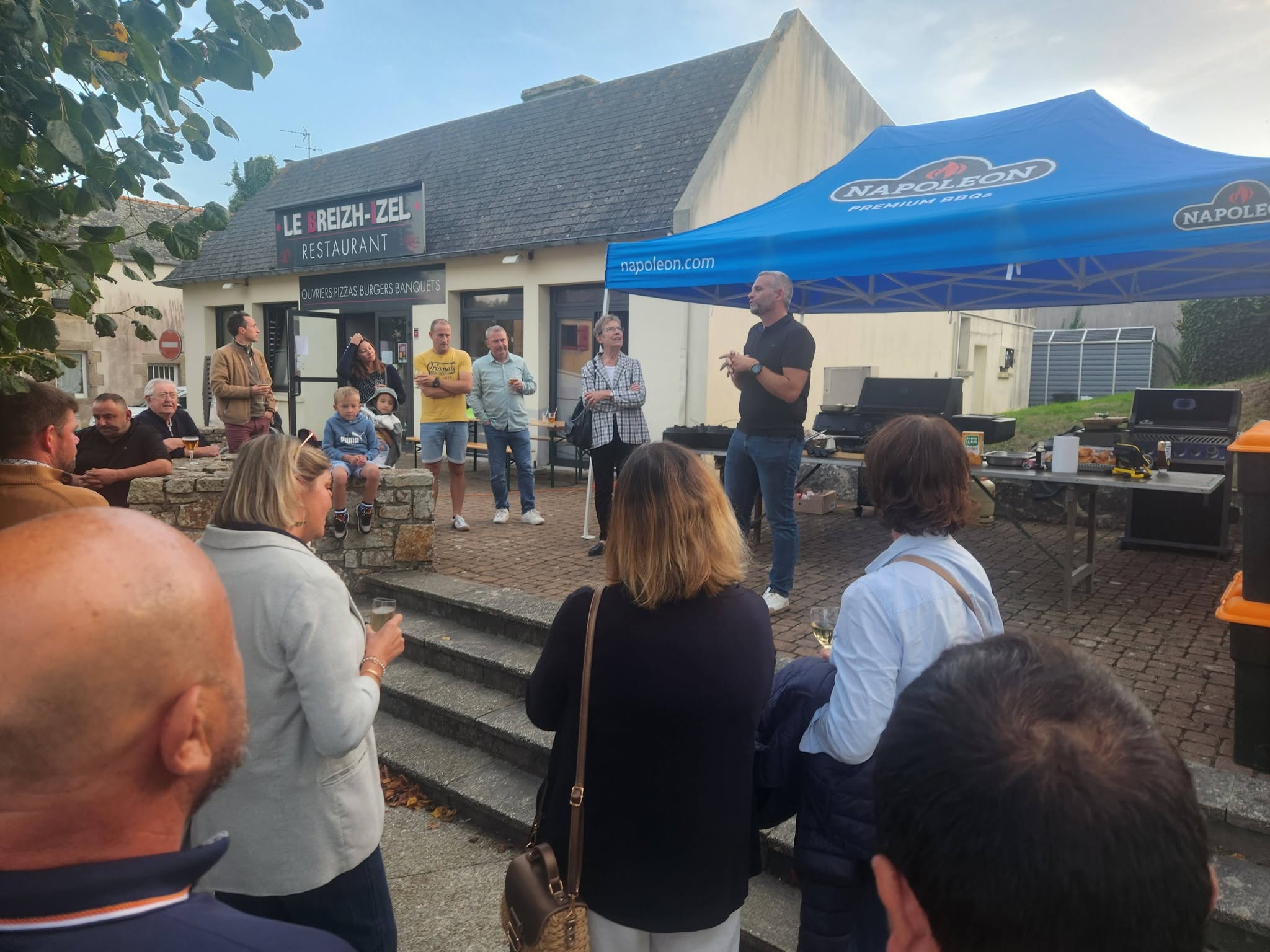 Première soirée barbecue de l’UCELP à Locmaria-Plouzané